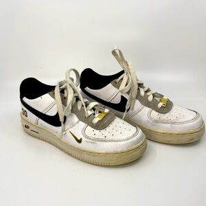 Nike AirForce 1 Griffey Jr/Sr low tops, size Y4, good condition, collector